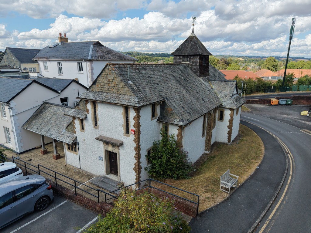 Lot: 6 - FREEHOLD TOWN CENTRE FORMER CHAPEL ARRANGED AS DANCE STUDIO AND EVENTS VENUE WITH A CAR PARK - Outside from Above